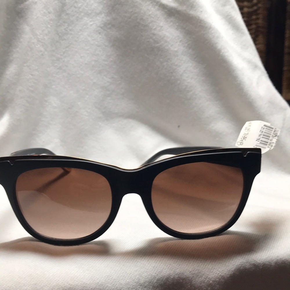 Stylish Black Sunglasses
